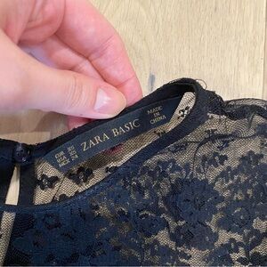 Zara | Black Lace Accent Pleated Sheath Dress xs 🖤